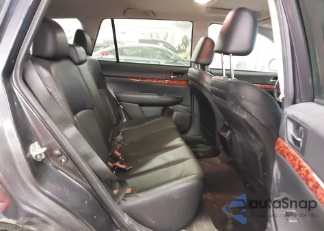 2011 Subaru Outback 2.5I Limited z USA, uszkodzony, nr VIN 4S4BRBKC8B3431958